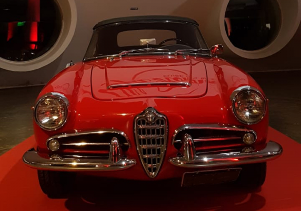 Giulia Spider 1965 - Alfa Romeo Clube do Brasil
