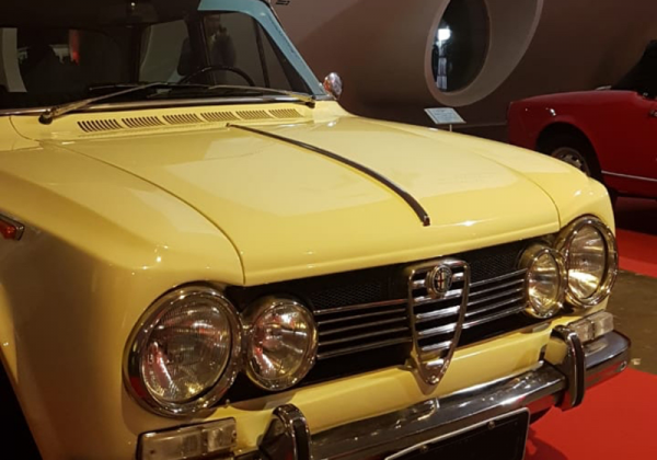 Giulia Berlina 1968 - Alfa Romeo Clube do Brasil