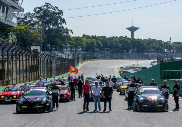  - Alfa Romeo Clube do Brasil