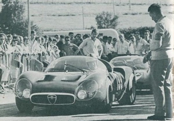  A famosa subida de montanha de Mont Dore (agosto de 1967) foi a última largada  do campeão francês. - Alfa Romeo Clube do Brasil